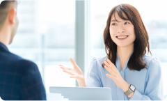 管理部門に特化した<br/>圧倒的な知見と実績